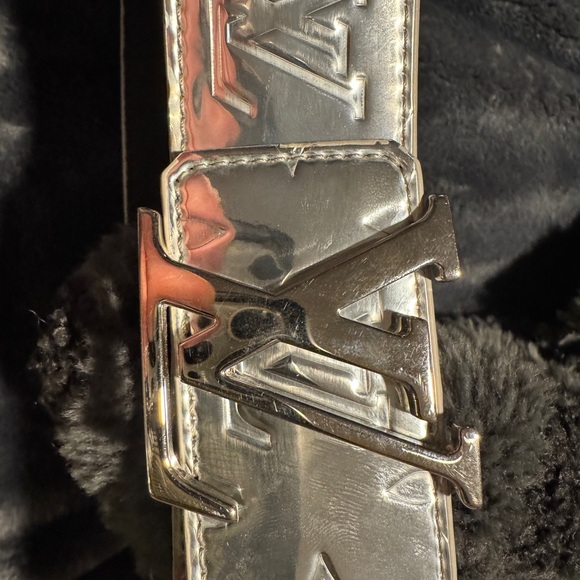 Louis Vuitton Monogram Mirror Belt 40mm - Picture 3 of 7